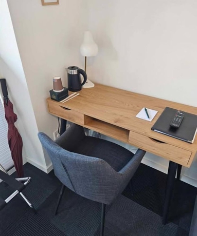 Imagen de la habitación del Hotel Ph&oslash;nix. Foto 11