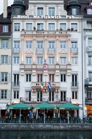 Imagen general del Hotel Pickwick and Pub. Foto 4
