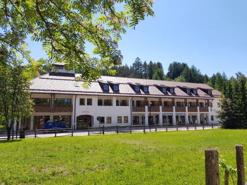 Imagen general del Hotel Pietralba. Foto 4