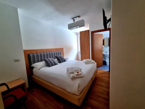 Imagen de la habitación del Hotel Piz Boè. Foto 15