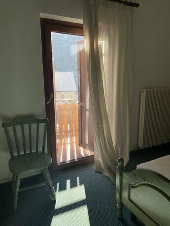 Imagen de la habitación del Hotel Piz Boè. Foto 17