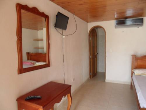 Imagen de la habitación del Hotel Playa Dorada. Foto 4