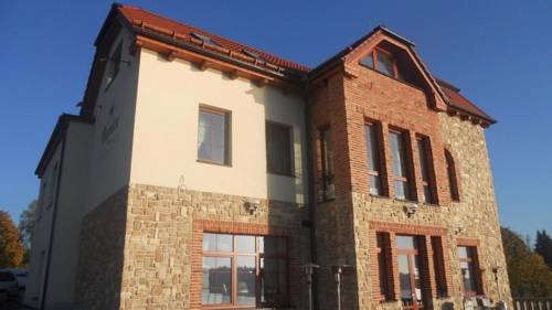 Imagen de la habitación del Hotel Plumlov. Foto 2