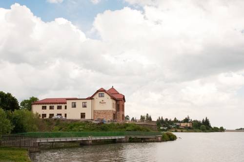Imagen de la habitación del Hotel Plumlov. Foto 3