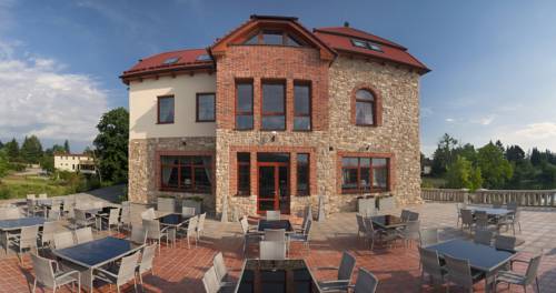 Imagen de la habitación del Hotel Plumlov. Foto 8