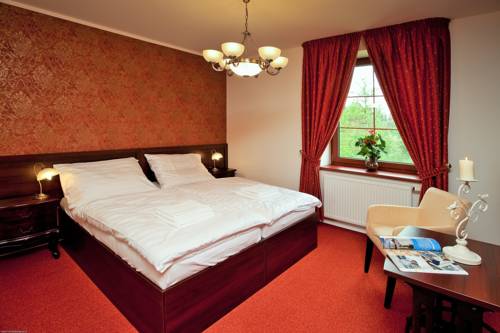 Imagen de la habitación del Hotel Plumlov. Foto 13