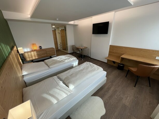 Imagen de la habitación del Hotel Poellners. Foto 15