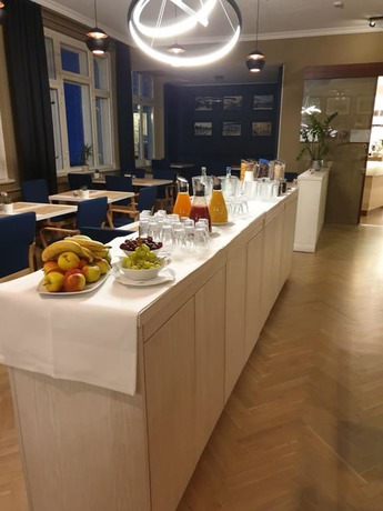 Imagen del bar/restaurante del Hotel Polar-Stern. Foto 5