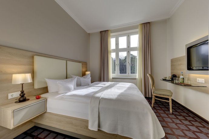 Imagen de la habitación del Hotel Polar-Stern. Foto 14