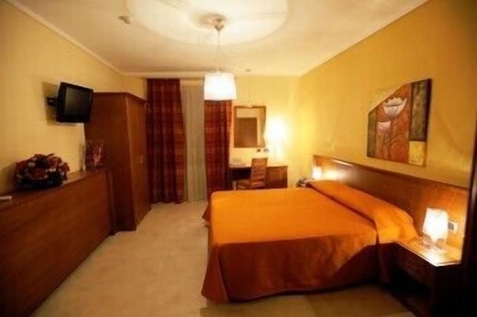 Imagen general del Hotel Poma. Foto 3