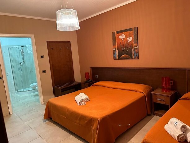 Imagen de la habitación del Hotel Poma. Foto 20