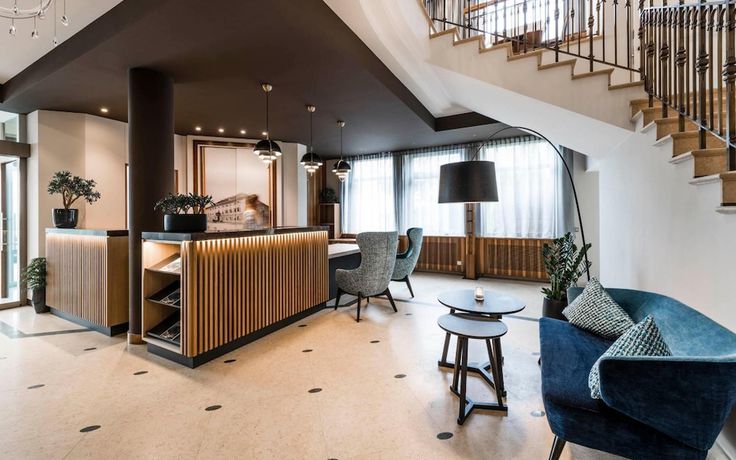 Imagen de los interiores del Hotel Post. Foto 19