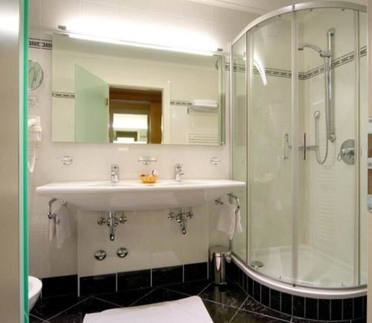 Imagen de la habitación del Hotel Post. Foto 7