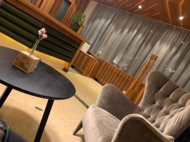 Imagen de los interiores del Hotel Post. Foto 20