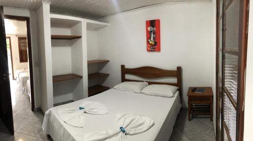 Imagen de la habitación del Hotel Pousada Nosso Cantinho. Foto 15