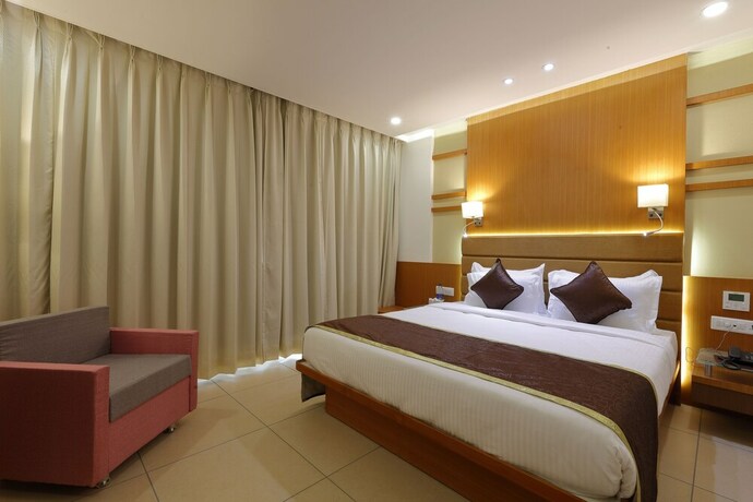 Imagen de la habitación del Hotel Pragati The Grand. Foto 8