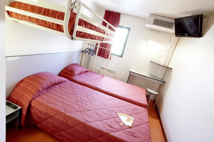 Imagen de la habitación del Hotel Premi&egrave;re Classe Avallon. Foto 13