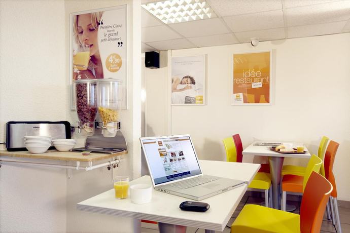 Imagen de los interiores del Hotel Premi&egrave;re Classe Salon De Provence. Foto 16