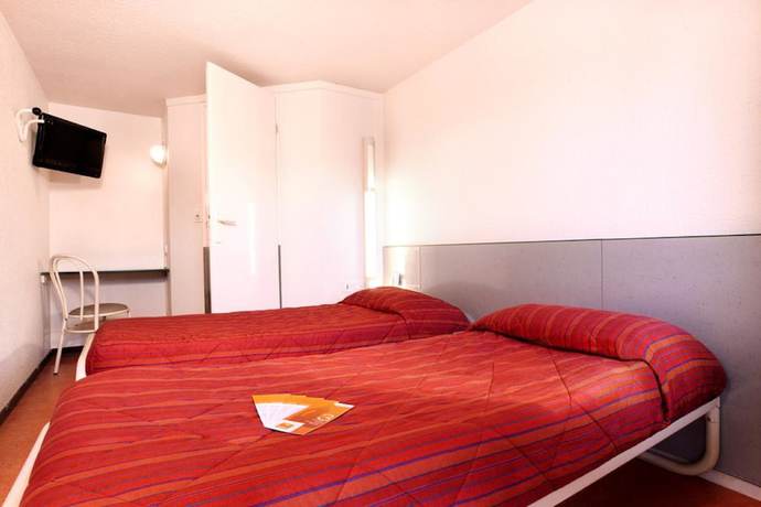 Imagen de la habitación del Hotel Premi&egrave;re Classe Salon De Provence. Foto 14