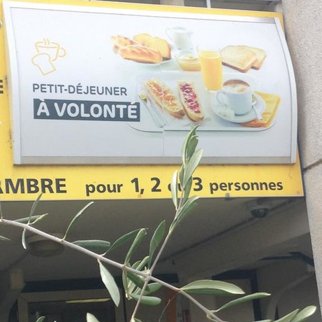 Imagen de los interiores del Hotel Premi&egrave;re Classe Salon De Provence. Foto 20