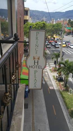 Imagen de la habitación del Hotel Prince Plaza. Foto 2