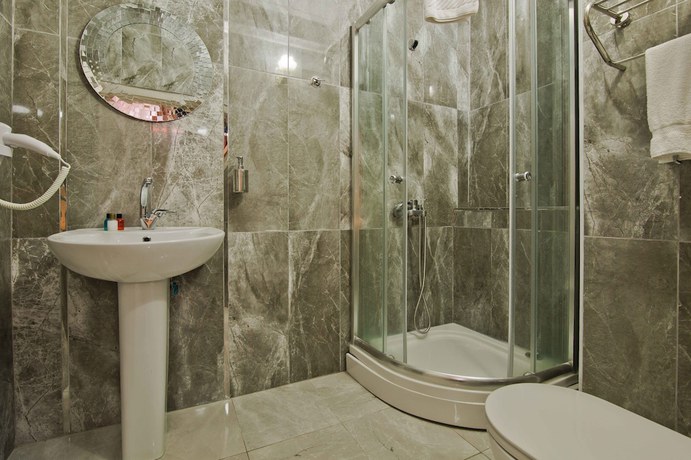 Imagen de la habitación del Hotel Prinkipos. Foto 10