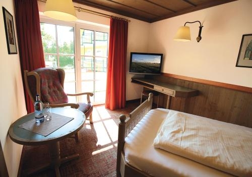 Imagen de la habitación del Hotel Promenade, Bad F&uuml;ssing. Foto 10