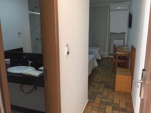 Imagen de la habitación del Hotel Quatro Esta&ccedil;&otilde;es. Foto 8