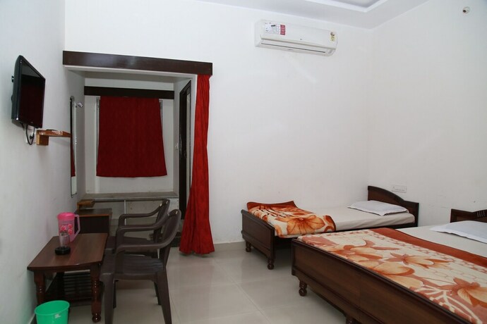 Imagen de la habitación del Hotel Ram Niwas. Foto 5