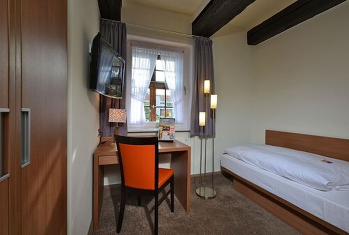 Imagen de la habitación del Hotel Ratskeller. Foto 8