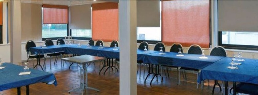 Imagen de los interiores del Hotel R&eacute;sidence du Golf. Foto 14