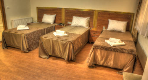 Imagen de la habitación del Hotel Real Life. Foto 3