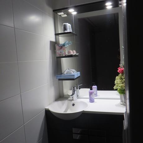 Imagen de la habitación del Hotel Regina, BESANCON. Foto 4
