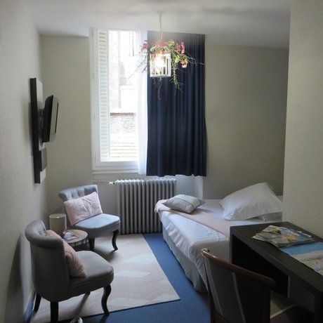Imagen de la habitación del Hotel Regina, BESANCON. Foto 20