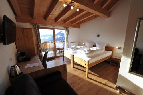 Imagen de la habitación del Hotel Regnum Zegg. Foto 11
