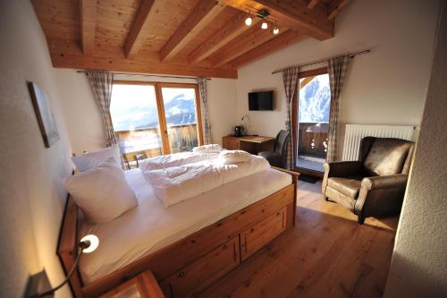 Imagen de la habitación del Hotel Regnum Zegg. Foto 12