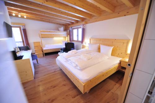 Imagen de la habitación del Hotel Regnum Zegg. Foto 13