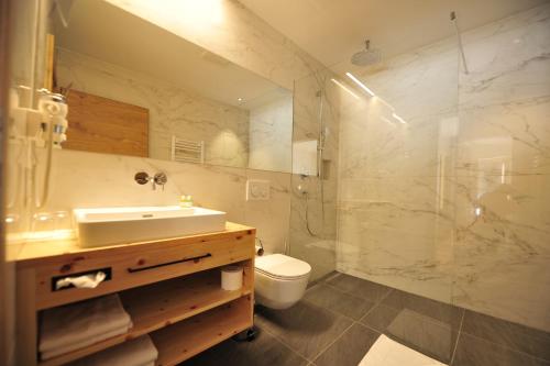 Imagen de la habitación del Hotel Regnum Zegg. Foto 15