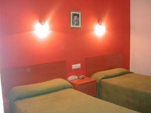 Imagen de la habitación del Hotel Reig. Foto 6