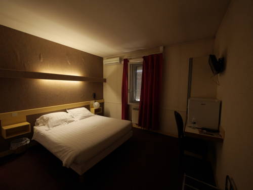 Imagen de la habitación del Hotel Relais De Gascogne. Foto 6