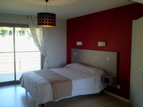 Imagen de la habitación del Hotel Relais Des Garrigues. Foto 4