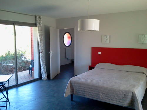 Imagen de la habitación del Hotel Relais Des Garrigues. Foto 5
