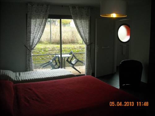 Imagen de la habitación del Hotel Relais Des Garrigues. Foto 8