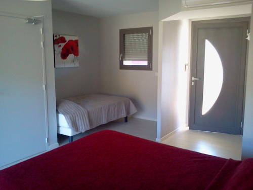 Imagen de la habitación del Hotel Relais Des Garrigues. Foto 9