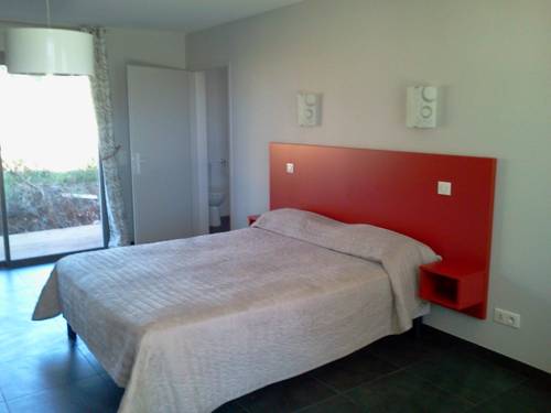 Imagen de la habitación del Hotel Relais Des Garrigues. Foto 14