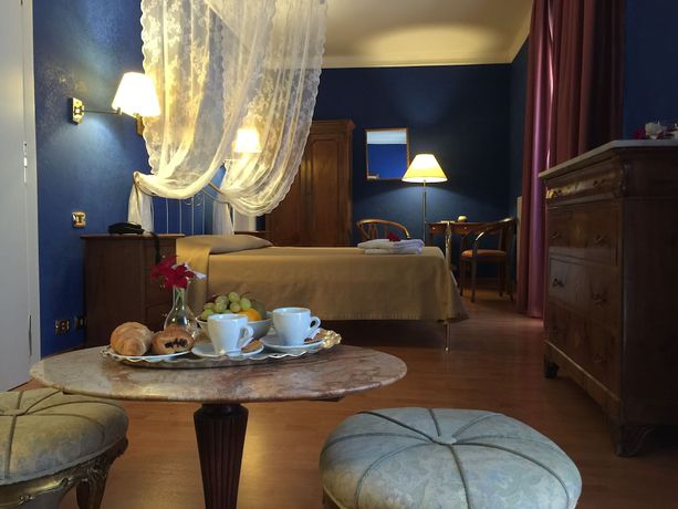 Imagen de la habitación del Hotel Relais Filonardi. Foto 3