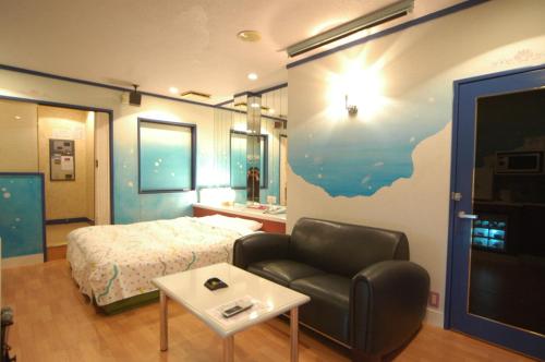 Imagen de la habitación del Hotel Remy (Adult Hotel). Foto 7