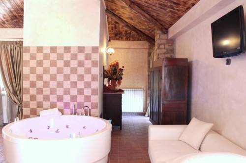 Imagen de la habitación del Hotel Residence Il Feudo Dei Pierleoni. Foto 13