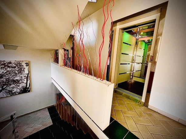 Imagen general del Hotel Residence Le Ceramiche. Foto 2