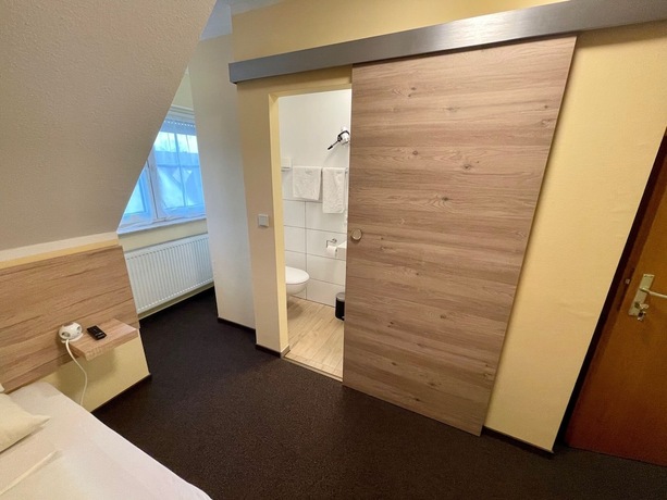 Imagen general del Hotel Residenz Stockstadt Main. Foto 7